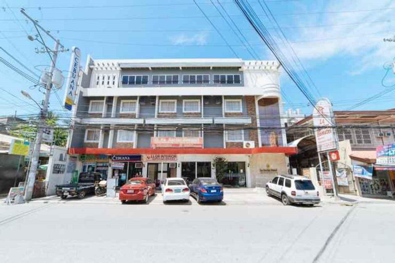 La Anclar Hotel Davao City Extérieur photo