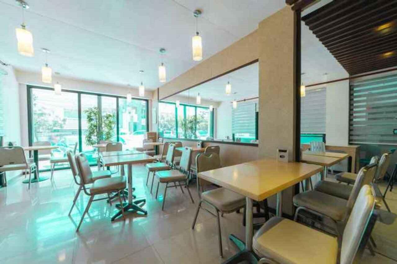 La Anclar Hotel Davao City Extérieur photo