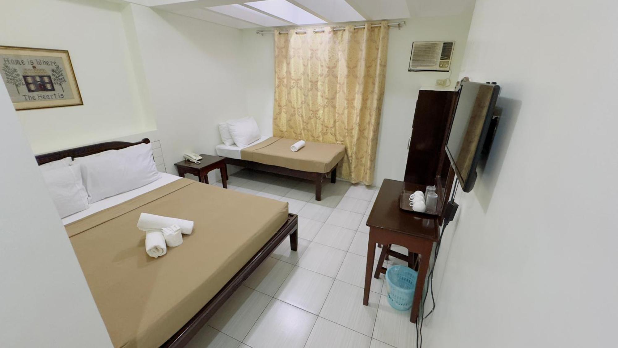 La Anclar Hotel Davao City Extérieur photo