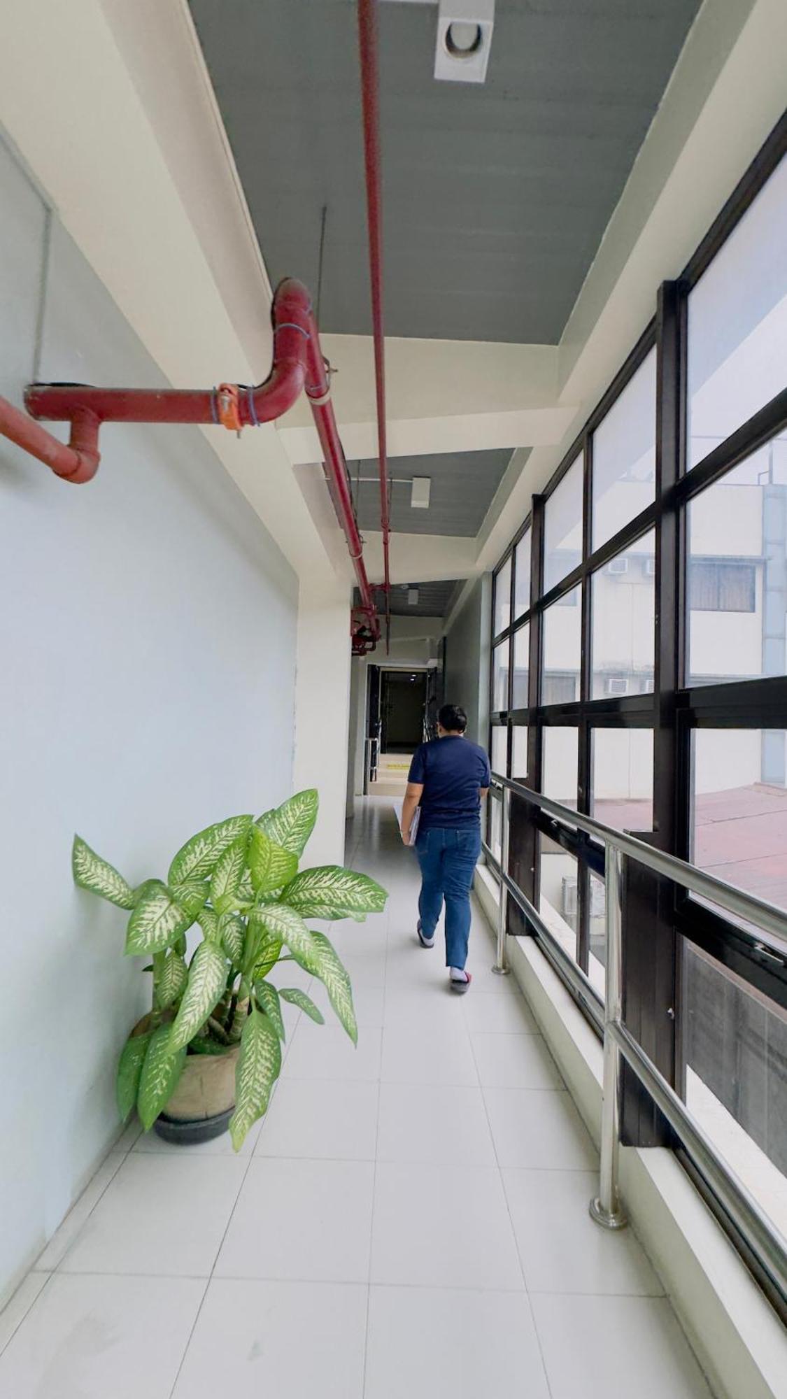 La Anclar Hotel Davao City Extérieur photo